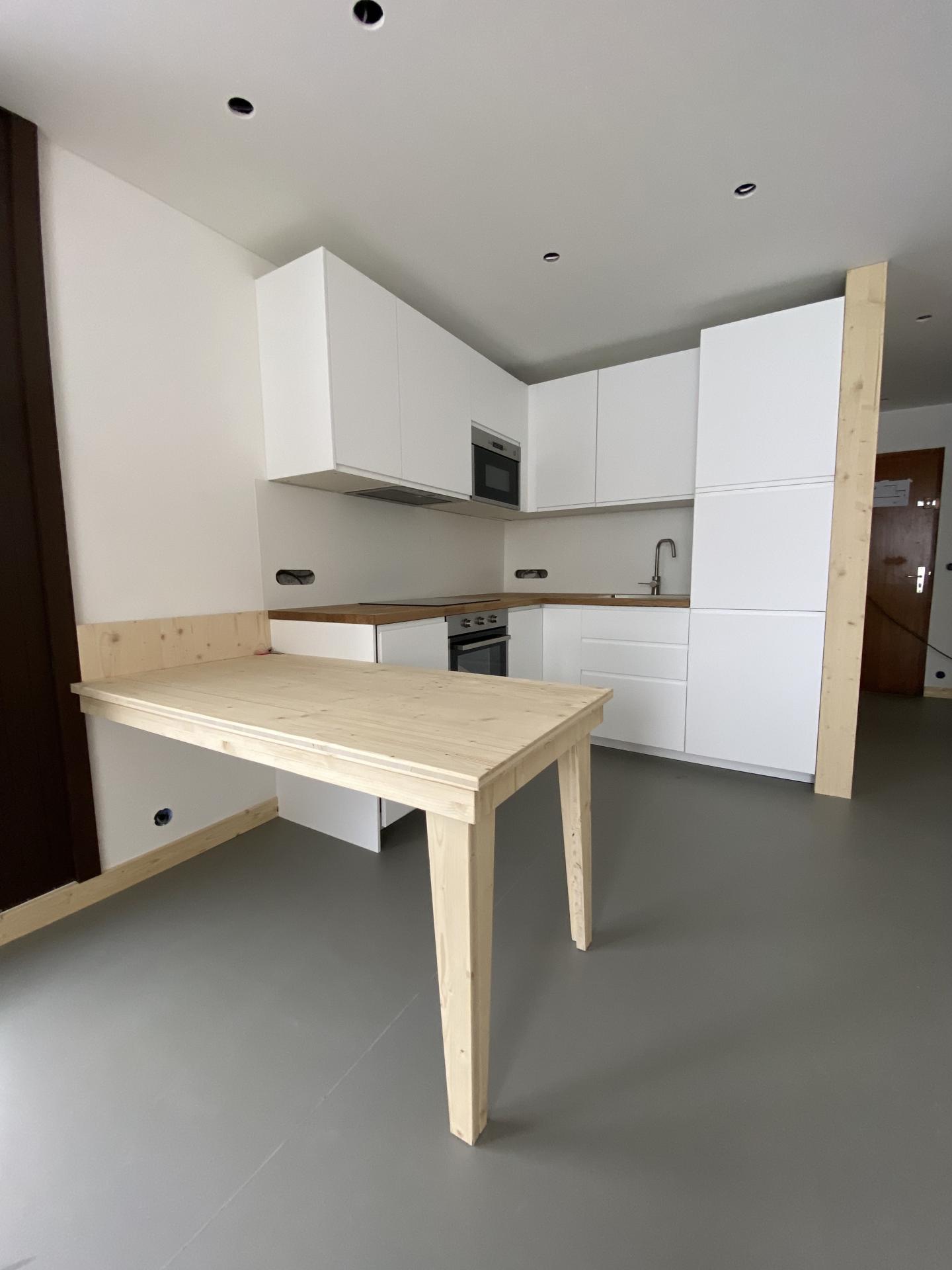Pose cuisine IKEA + table